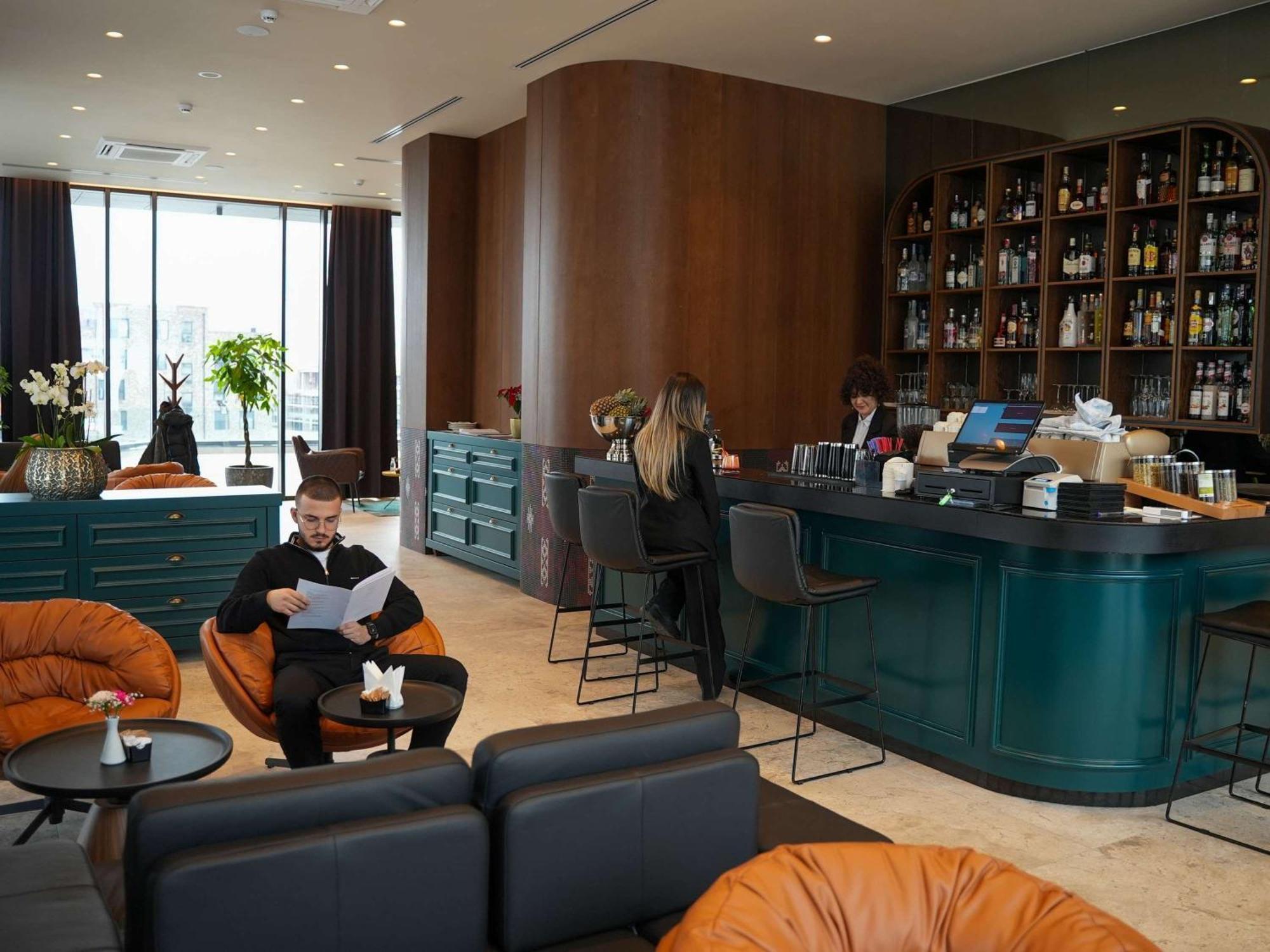 Mercure Prishtina City Prisztina Zewnętrze zdjęcie