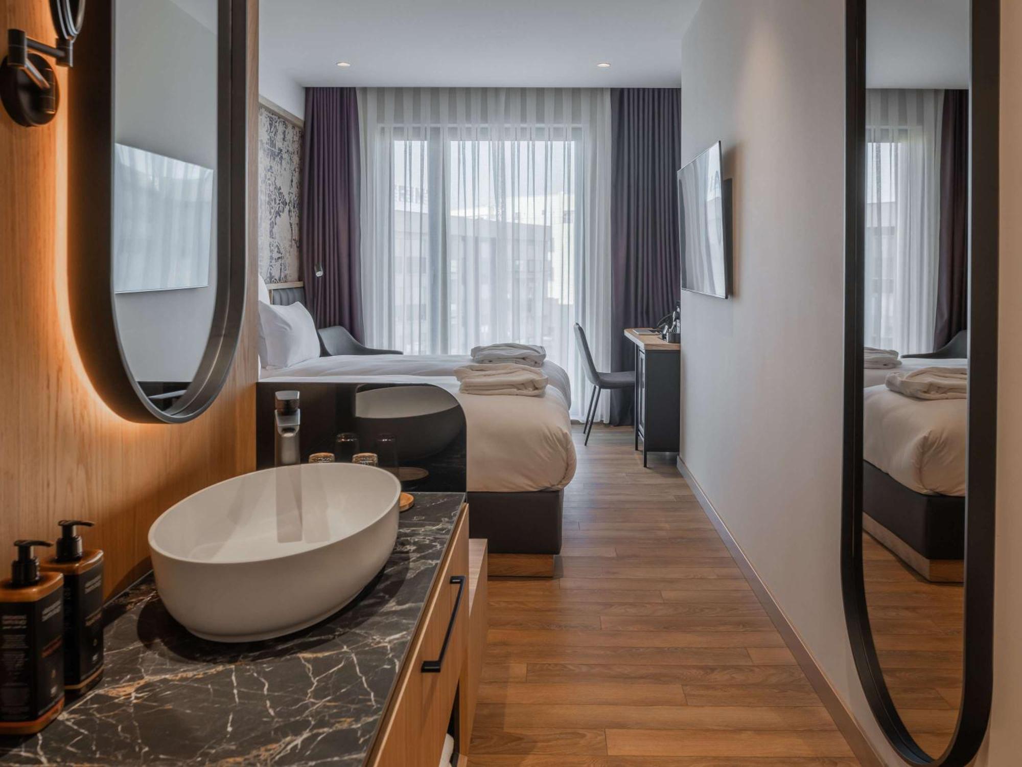 Mercure Prishtina City Prisztina Zewnętrze zdjęcie